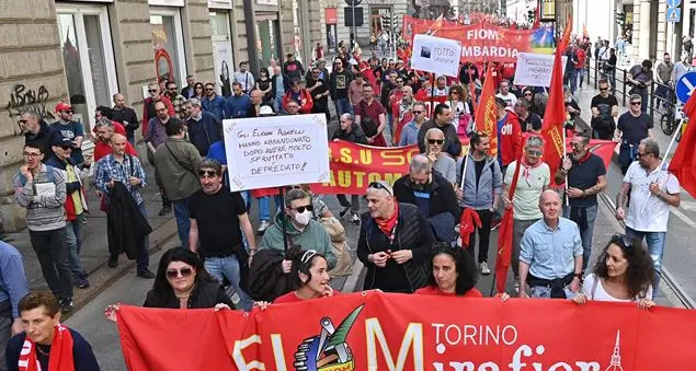 L'appello del vescovo di Torino: «Non si chiudano le fabbriche per logiche di profitto»