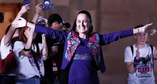 Vince Sheinbaum, prima donna presidente in Messico