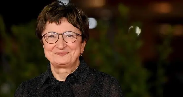 \"Sono un'esordiente attempata che ha fatto per tutta la vita la dentista\"