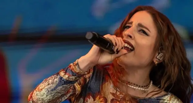 Tutti a fare il tifo per Angelina alla finale dell'Eurovision