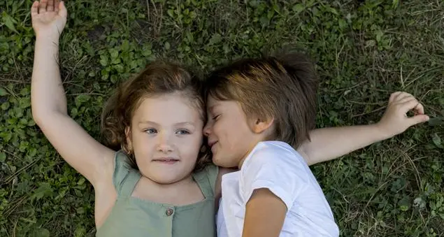 «A scuola giocano a “fare sesso” e io a casa non so che dire...»