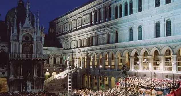 Le note di Puccini risuonano nella Laguna