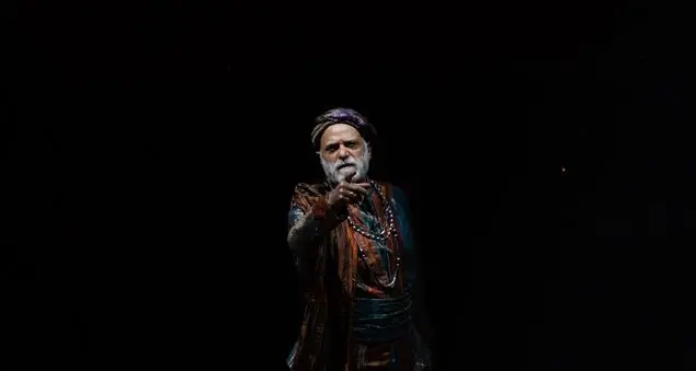 L'ultimo viaggio di Sindbad, via crucis del mare, al Teatro Nazionale di Roma