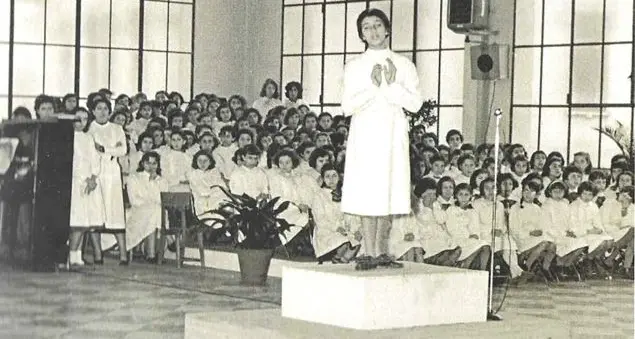 La scuola frequentata da Mariangela Melato a Milano le intitola il teatro