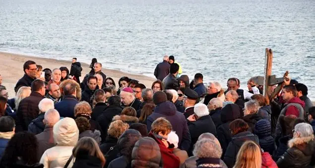 Monsignor Perego: «Oggi il controllo delle frontiere viene prima del salvataggio delle persone»