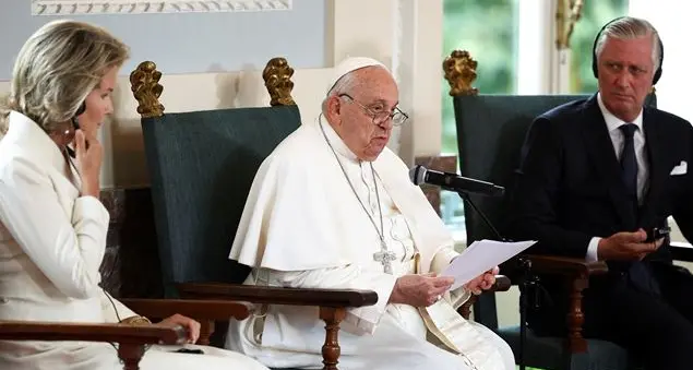 Abusi e adozioni forzate. Le scuse di Francesco in Belgio: «Questa è la nostra vergogna, la nostra umiliazione»