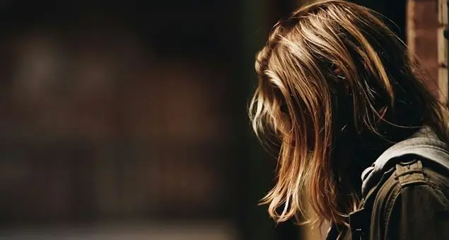 «Una ragazza del mio oratorio violentata dal suo ex fidanzato, come aiutarla?»