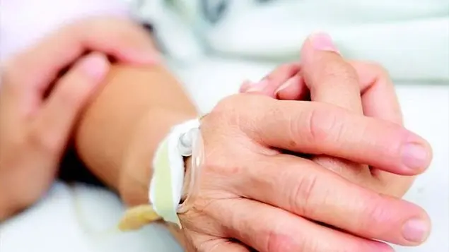 Fine vita, nessuna apertura del Vaticano ma il vuoto legislativo può portare all'eutanasia