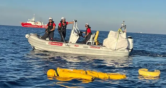 Al largo del porto di Siracusa per le esercitazioni di soccorso in mare