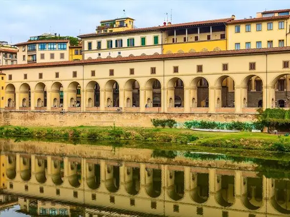 Riapre il Corridoio vasariano nella Galleria degli Uffizi