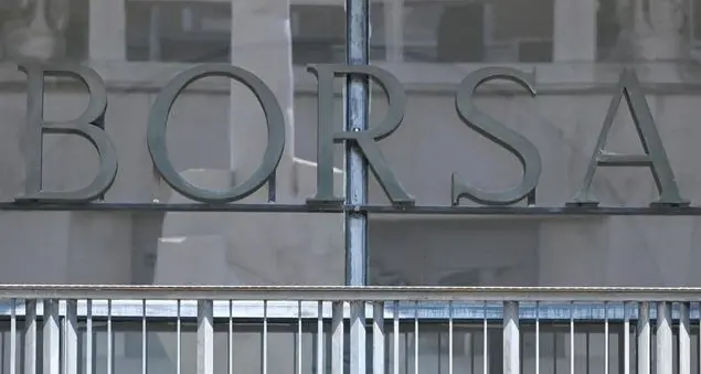 Ciclone DeepSeek, affondano i colossi americani