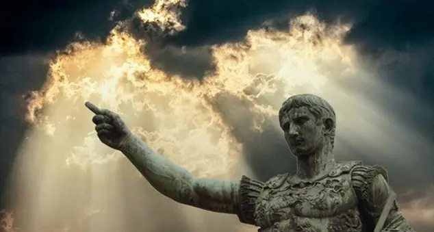 «È giusto che torni il latino alle medie?»