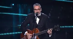 Nell'attimo fuggente la \"balorda nostalgia\" dell'Eterno