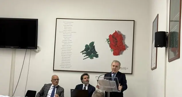 Anm: «Una riforma che tutela i potenti»