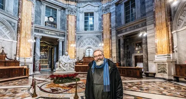 Fra Agnello Stoia, parroco della Basilica Vaticana: «San Pietro, una casa per tutti»