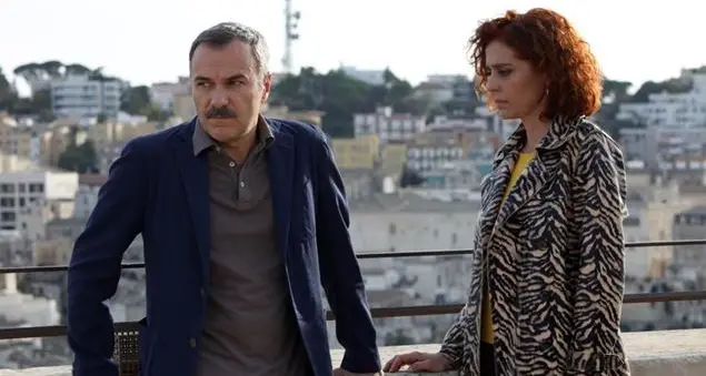 Tataranni, aria di crisi nel matrimonio tra Imma e Pietro