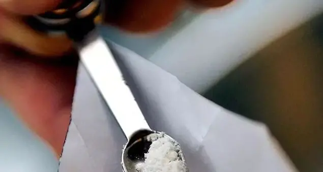 L'eroina è tornata, ecco come tenerla lontana dai nostri figli