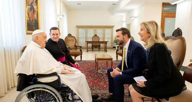 Il Papa incontra Vance. La ricerca di un dialogo per la pace nel mondo