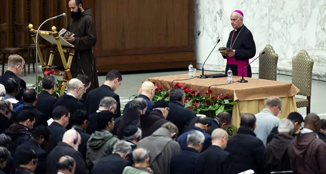 Il Papa ai Missionari della Misericordia: «Conversione e perdono sono le due carezze di Dio per noi peccatori»