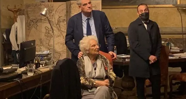 «Liliana Segre, mia madre, un simbolo calpestato dall'odio: mi ha insegnato la dignità e il rispetto per gli altri»