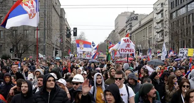 Una voce da Belgrado: \"Gli studenti in piazza sono il futuro dell'Europa. Ascoltiamoli\"