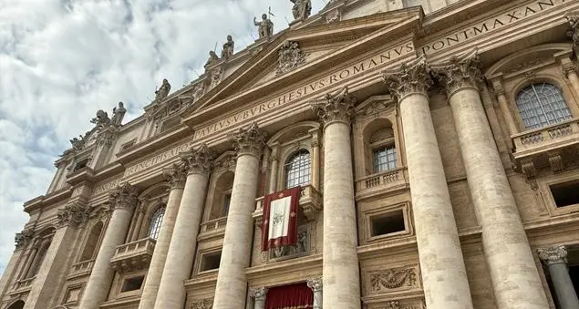 Il Papa: \"Nei deserti della disperazione, Gesù ci dà la forza di resistere\"