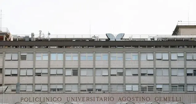 Io, malato, nel policlinico del Papa