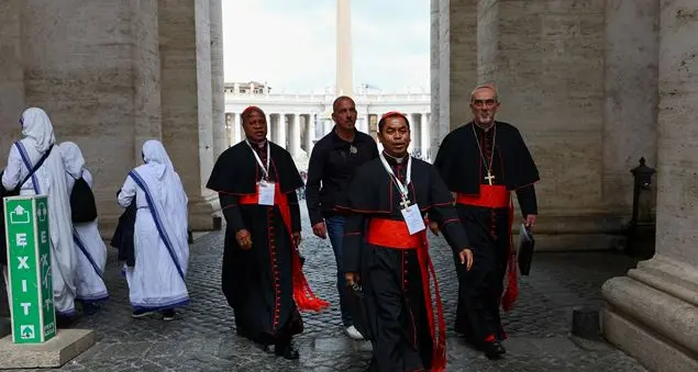 «Non si torni indietro dalle aperture di Francesco ma il nuovo Papa dovrà avere un rapporto più diretto con la curia»
