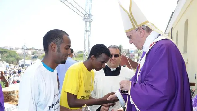 L’eredità di Francesco: la diplomazia nella potenza simbolica dei gesti