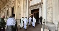 Dal letto del Gemelli le parole del Papa ai diaconi: \"Siate esempio di gratuità\"