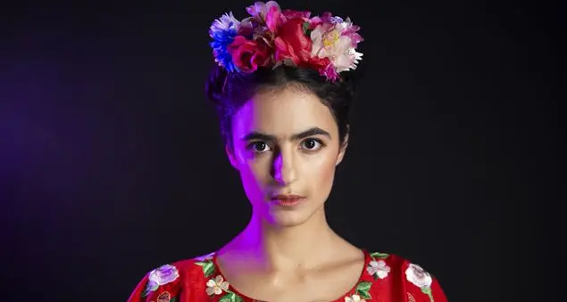 Frida Kahlo, icona pop raccontata e riprodotta in mille modi, presto anche in un musical