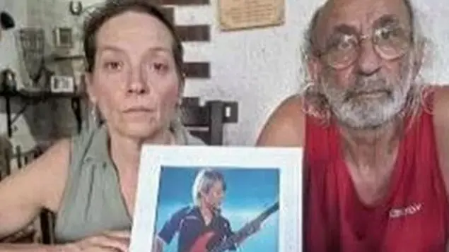 Paolo Mendico, vittima di bullismo, e il funerale dove non c'era nessuno