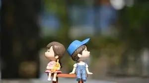 «Trentenni e quarantenni: eterni adolescenti?»