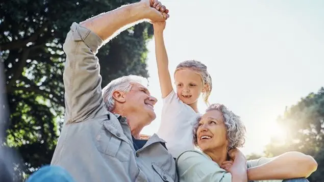 L'Italia invecchia. Il crollo demografico mette in crisi l'intero sistema Paese