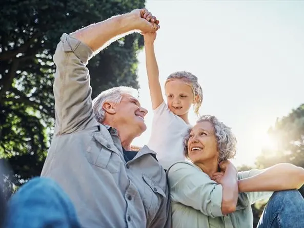 L'Italia invecchia. Il crollo demografico mette in crisi l'intero sistema Paese