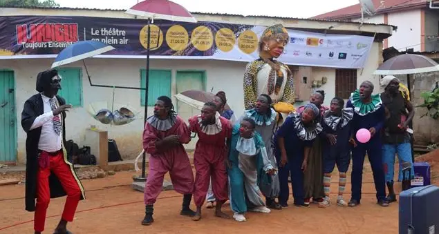 Arlecchino è approdato in Africa come simbolo di cooperazione, dialogo e solidarietà