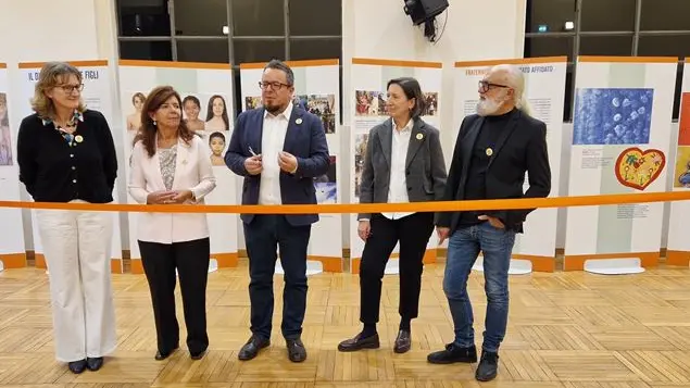 L'Arte di Accogliere, a Milano la mostra su affido e adozione