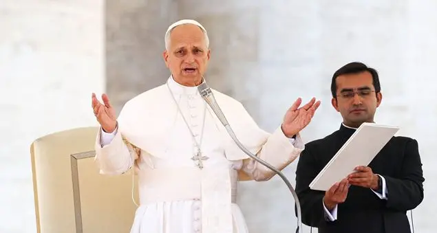 Da Leone XIV la \"ricetta\" per la scuola: quattro cardini contro \"IA fredda\" e la \"crisi della speranza\"
