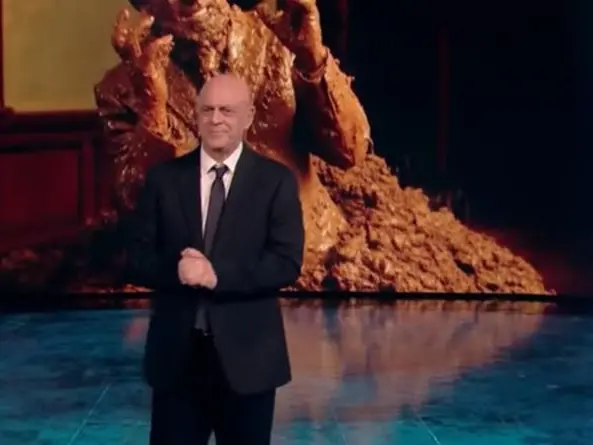 Caro Crozza, hai sbagliato bersaglio. Leone XIV non è un Papa che non prende posizione