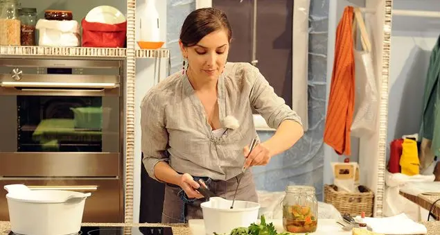 Lisa Casali: «Cucino gli scarti contro lo spreco»