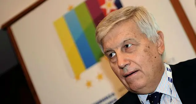 Aldo Grasso, la politica lasci libera la Rai