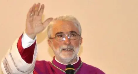 «Nel male che fa chiasso scegliete di fare il bene in silenzio»