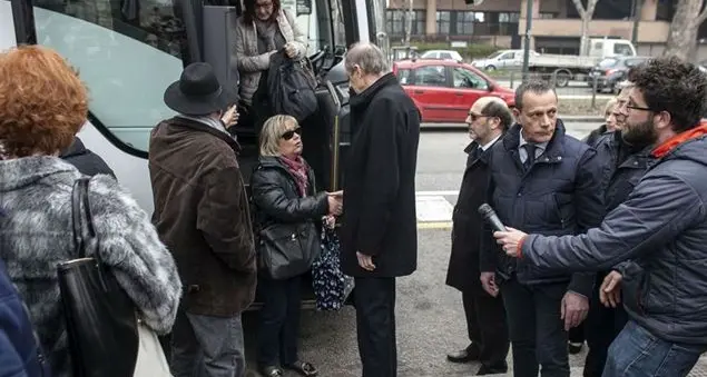 I superstiti di Tunisi: \"Poveri colleghi, era il nostro viaggio\"