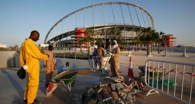 Mondiali in Qatar, una porcheria anche politica