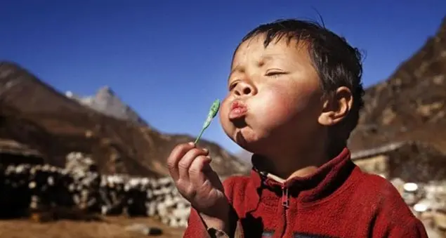 La montagna che aiuta il Nepal