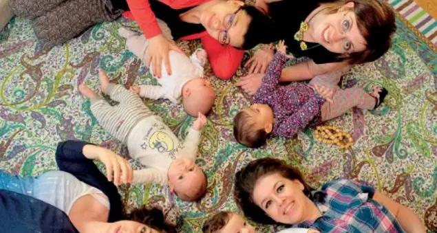 Le mamme nascono con i loro bambini