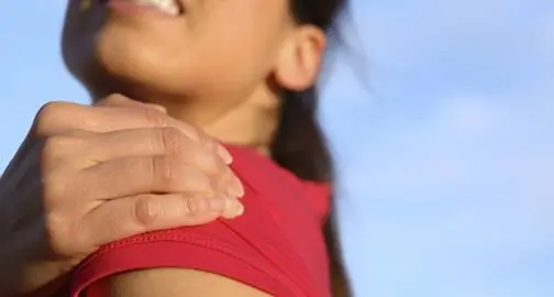 Spalla \"congelata\": la fisioterapia prima di tutto