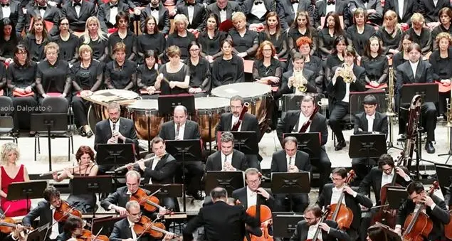 La colonna sonora dell'Expo, con l'Apocalisse