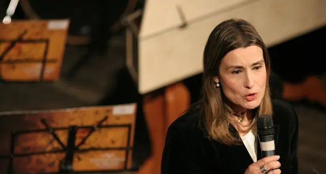 Inni e canti: Claudia Koll per l'Africa