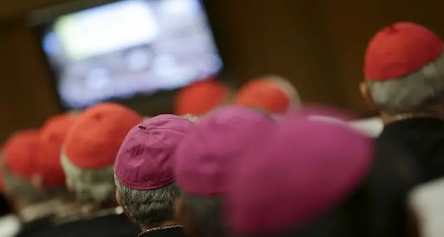 Sinodo, «Divorziati risposati, valutare in concreto caso per caso»